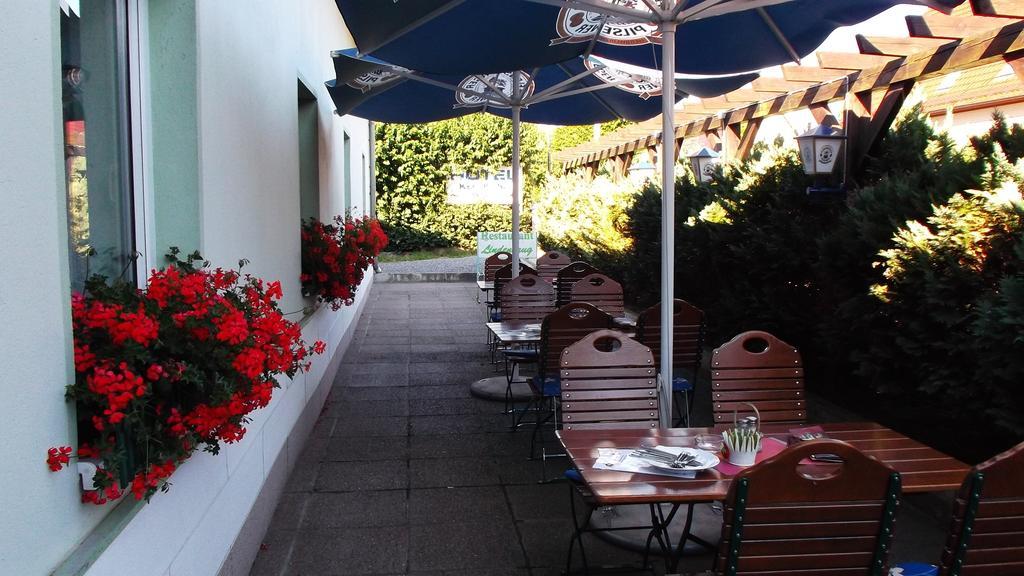 Gasthof Lindenkrug Broderstorf Zewnętrze zdjęcie