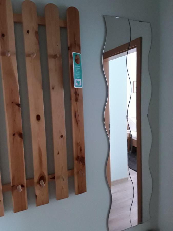 Gasthof Lindenkrug Broderstorf Zewnętrze zdjęcie